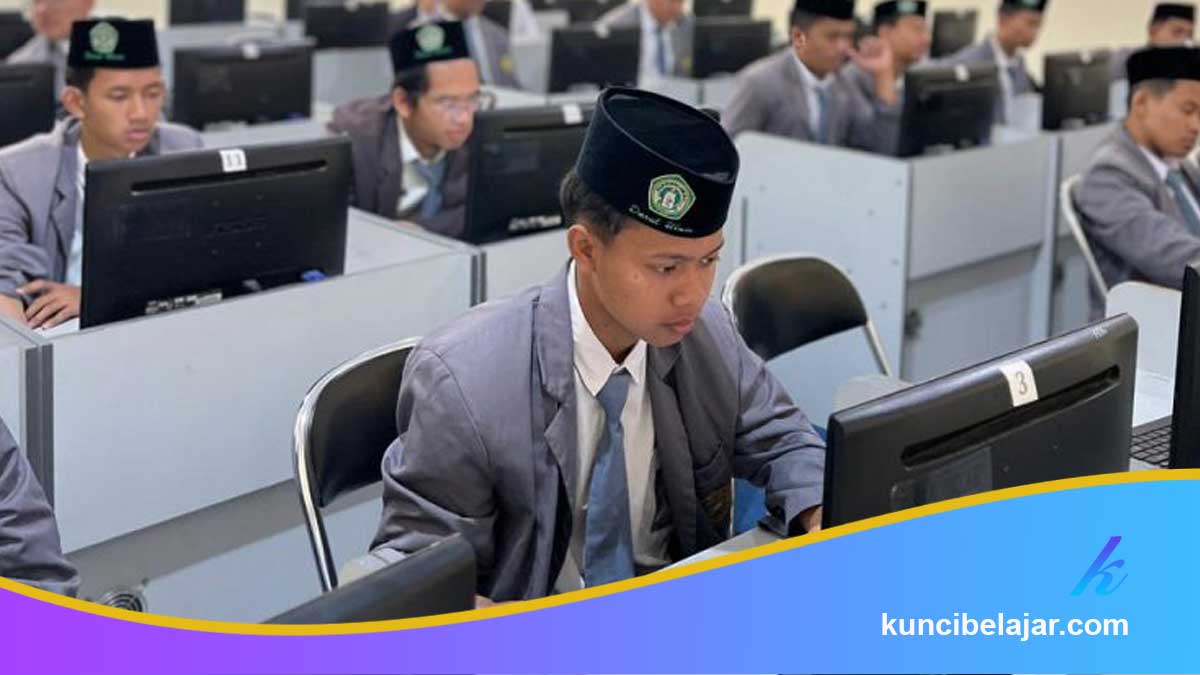 Fase Penguatan Topik Lemah Berbasis Data