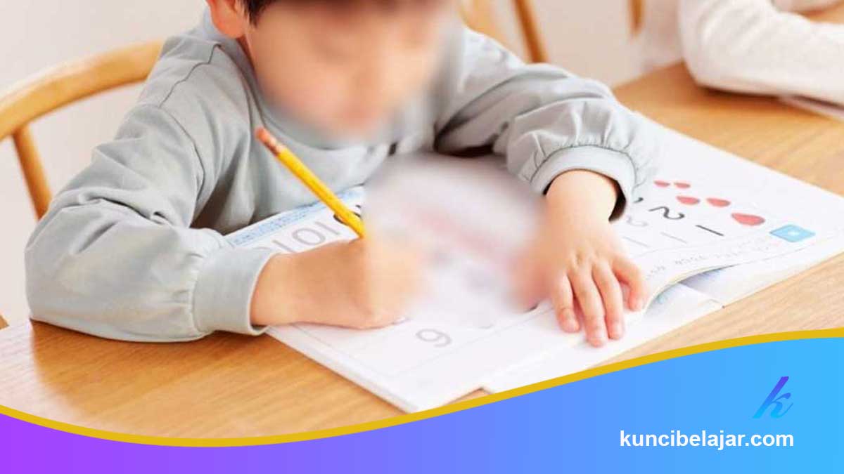 Cara-Fokus-Belajar-Tanpa-Mudah-Terdistraksinew Cara Fokus Belajar Tanpa Mudah Terdistraksi